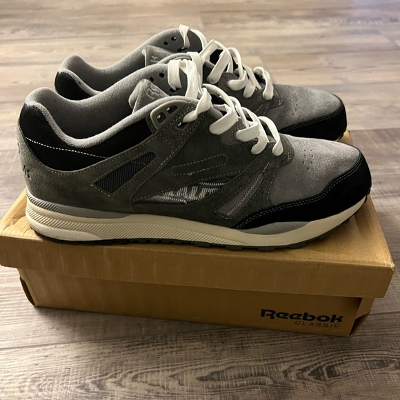 Reebok Ventilator x Garbstore - Picture 2 of 5